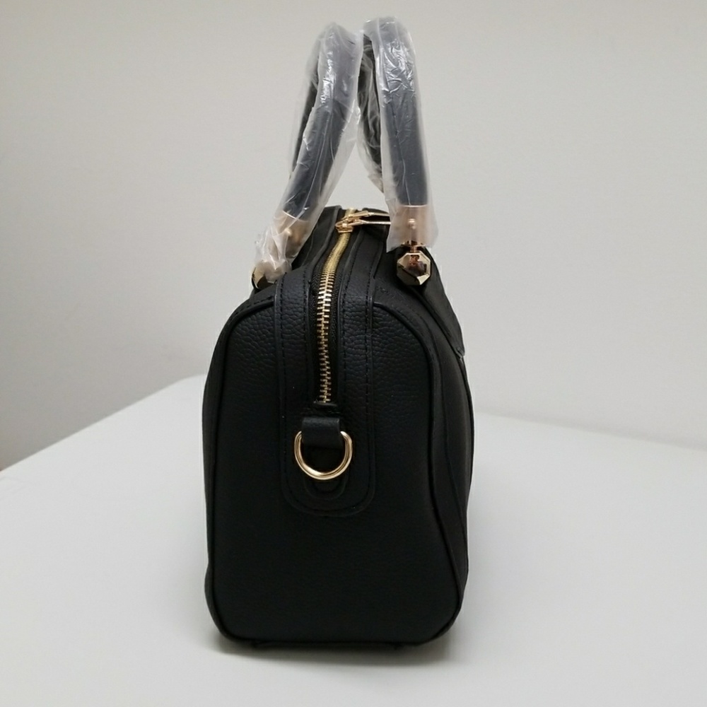 💕HOST PICK!💕 FASHION HANDBAG! - Picture 7 of 8